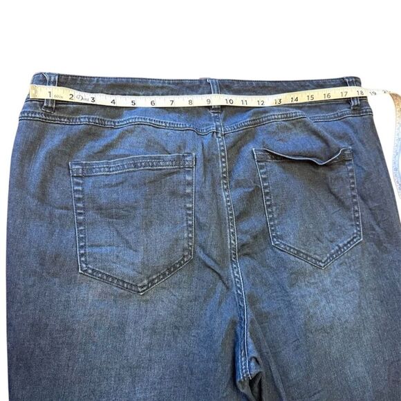 Lisa Rinna Collection Plus Size 18 High Rise Blue Jeans - Picture 6 of 7